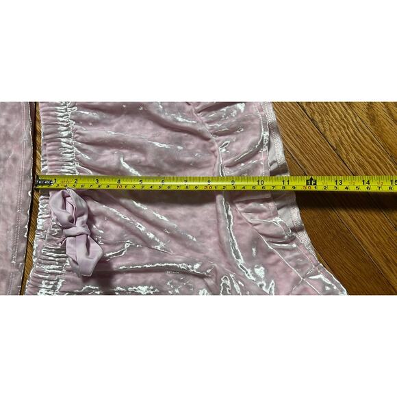 Victoria's Secret Women's Shiny Pink Pajama Set Large L Bottom Medium M Top - Picture 7 of 7